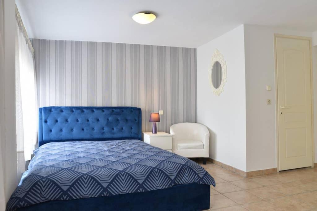 A Modern Bright Studio In The Center Of Kastoria Exterior foto